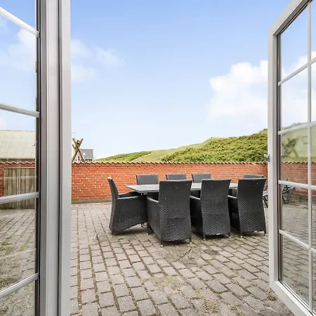 Holiday home Thatched House With And Pool By The Sea - Sj67 *