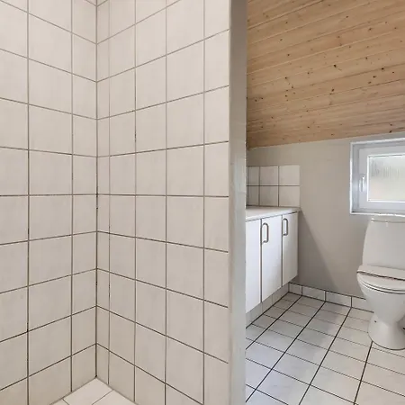 Thatched House With And Pool By The Sea - Sj67 Holiday home Harboor