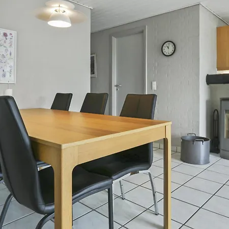 Holiday home Thatched House With And Pool By The Sea - Sj67 Harboor