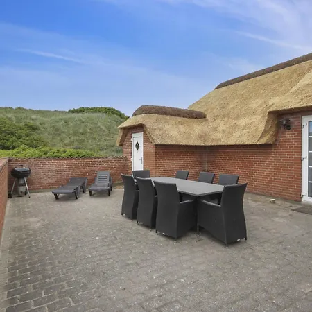 Thatched House With And Pool By The Sea - Sj67 *