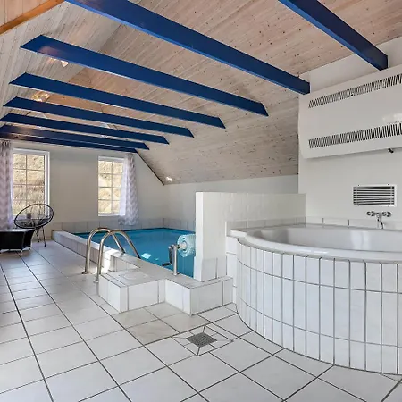 Thatched House With And Pool By The Sea - Sj67 Tatil Evi *